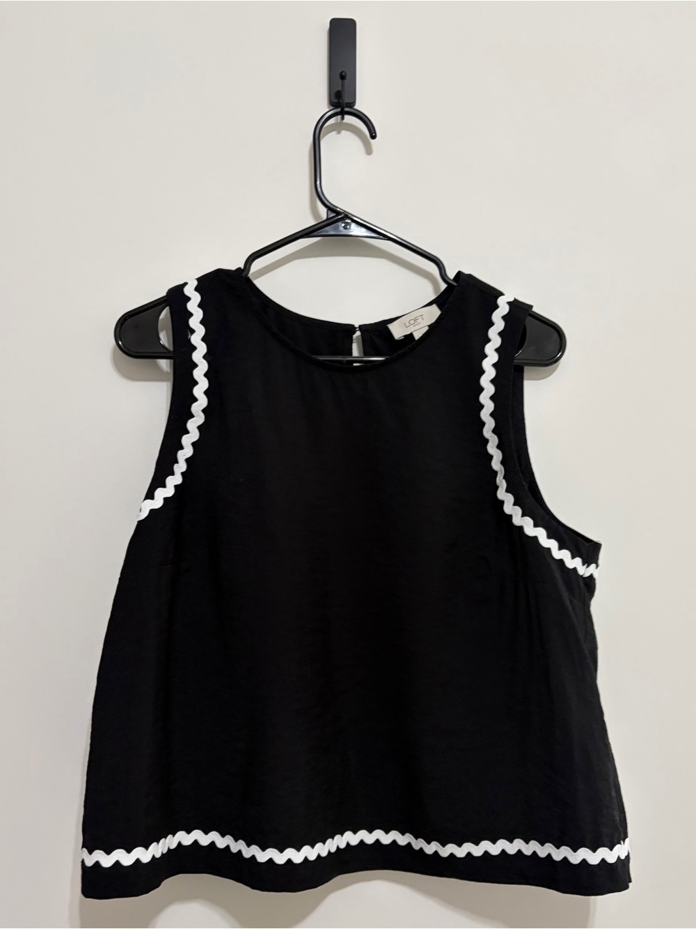 Black Sleeveless Top with White Ric Rac Trim
